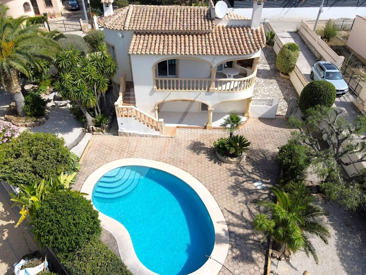 Villa for sale with sea views in Calpe, Costa Blanca.