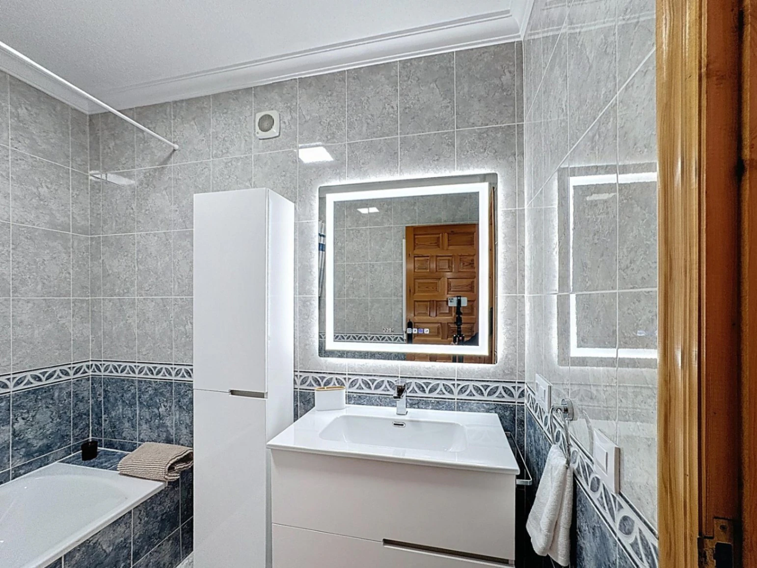 Cumbre del Sol duplex apartment with sea views