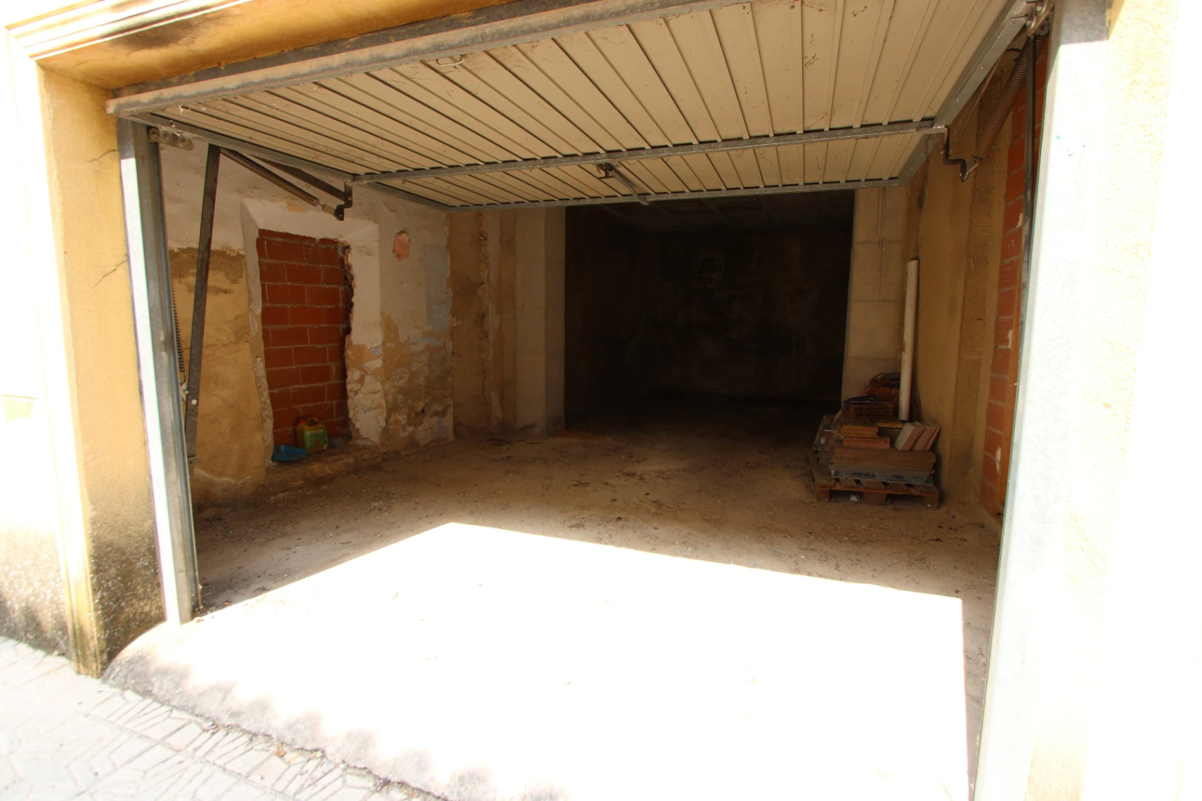 Maison de village à vendre à rénover à Murla