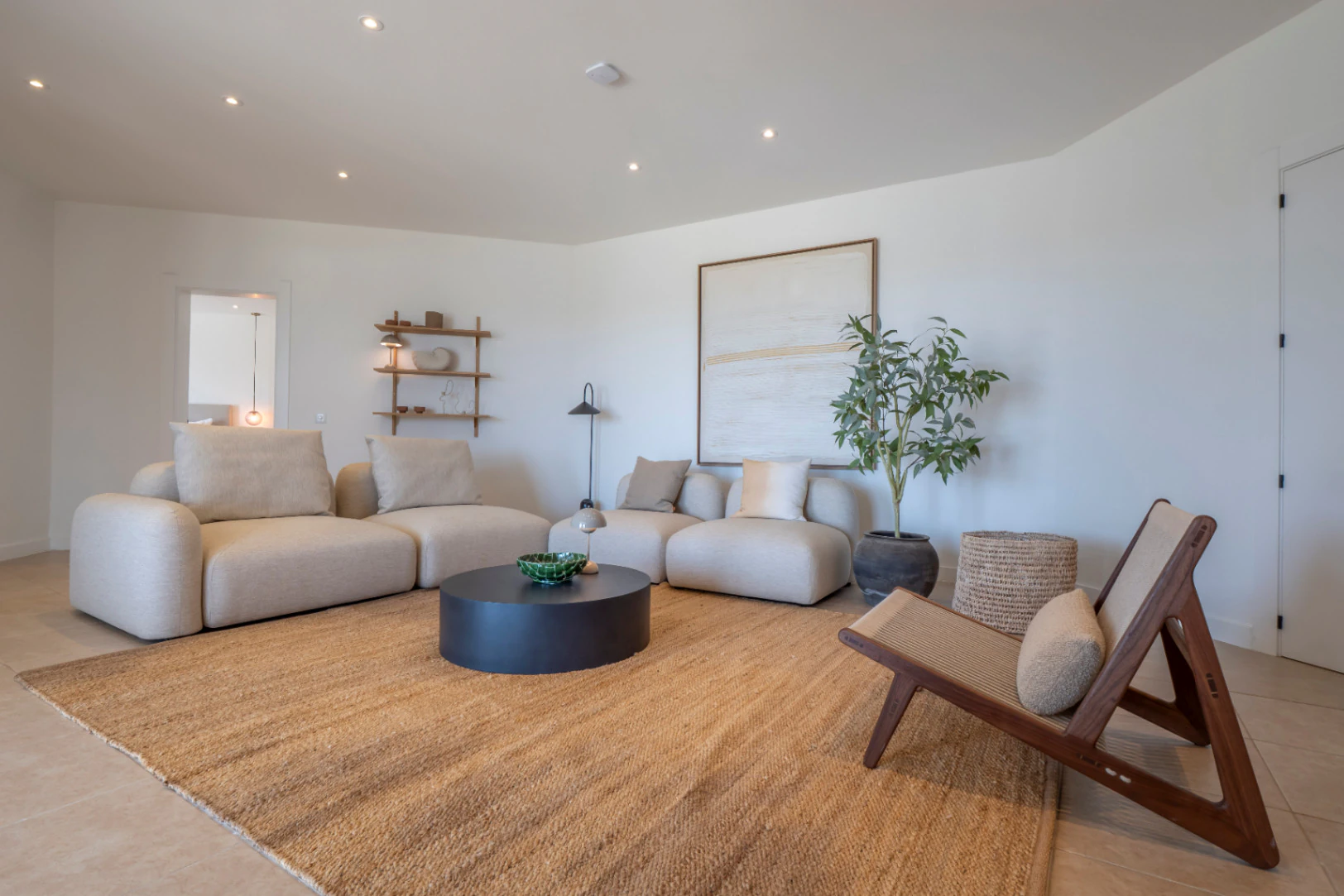 Recently renovated villa with stunning panoramic views of Jávea.