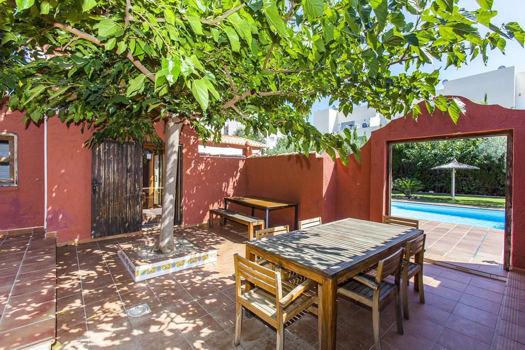 Villa with direct access to one of the best beaches in Dénia