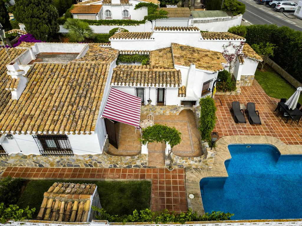 Vrijstaande villa op 50 m van het strand, Dénia