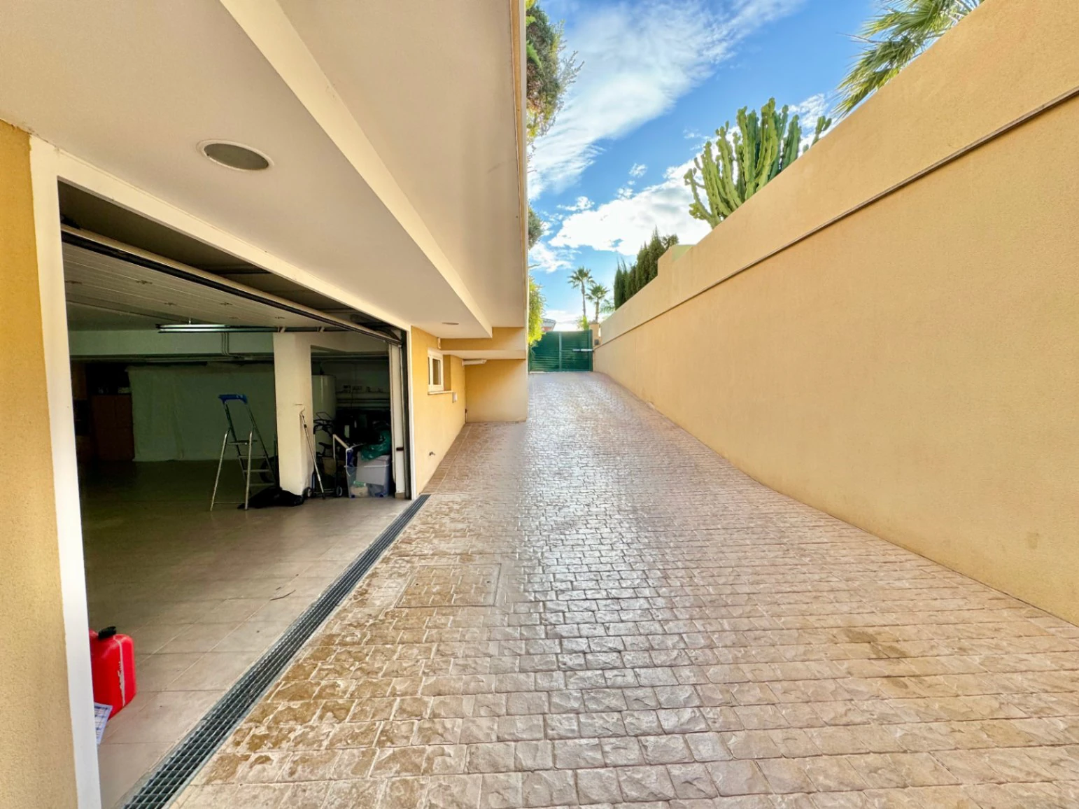 Luxury Villa in El Arabi, Alfaz del Pi