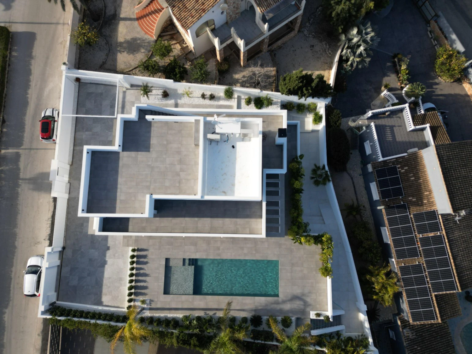 Luxe villa met zeezicht te koop in Moraira