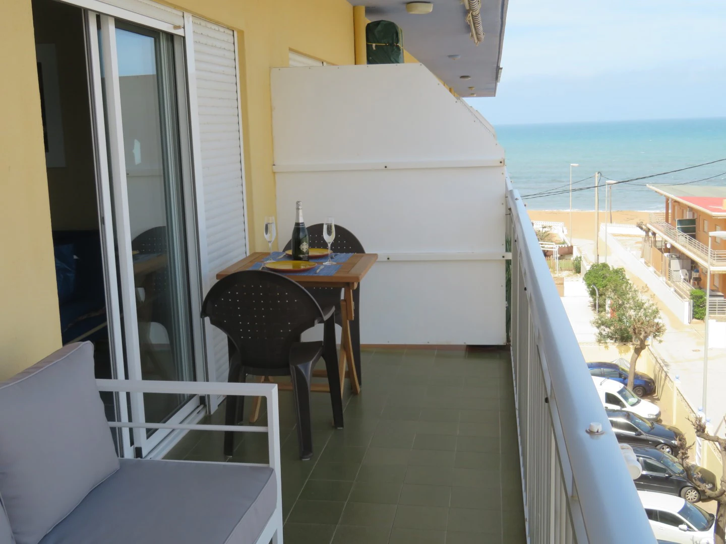 Appartement à vendre à Denia, en front de mer avec vue sur la mer, 2 chambres.