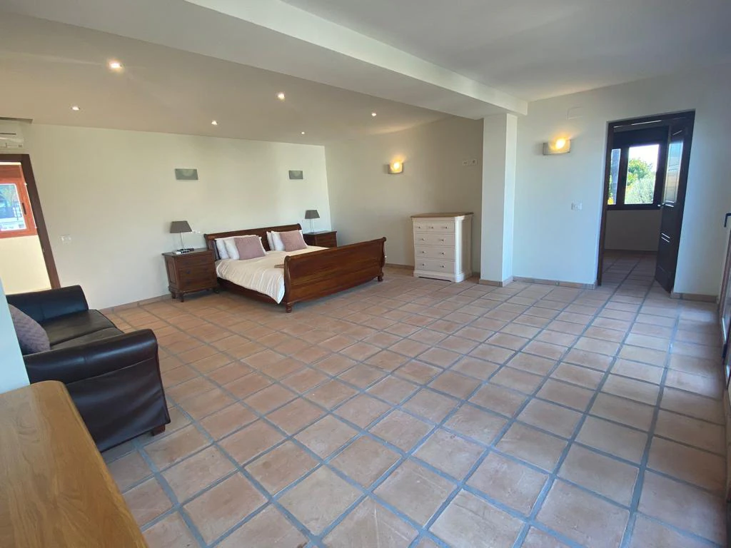 Villa zum verkauf in Albir