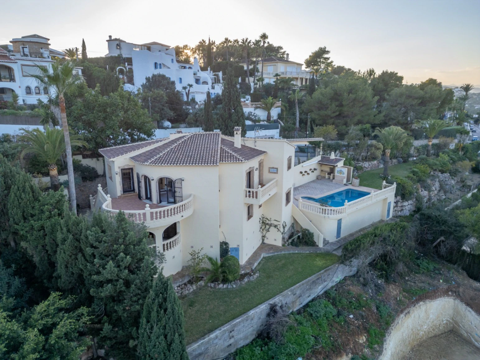Villa à vendre avec vue imprenable sur la mer