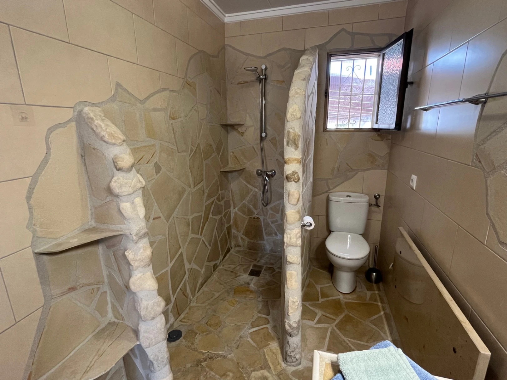 Chalet zu verkaufen mit 3 Schlafzimmern in Els Poblets, Alicante