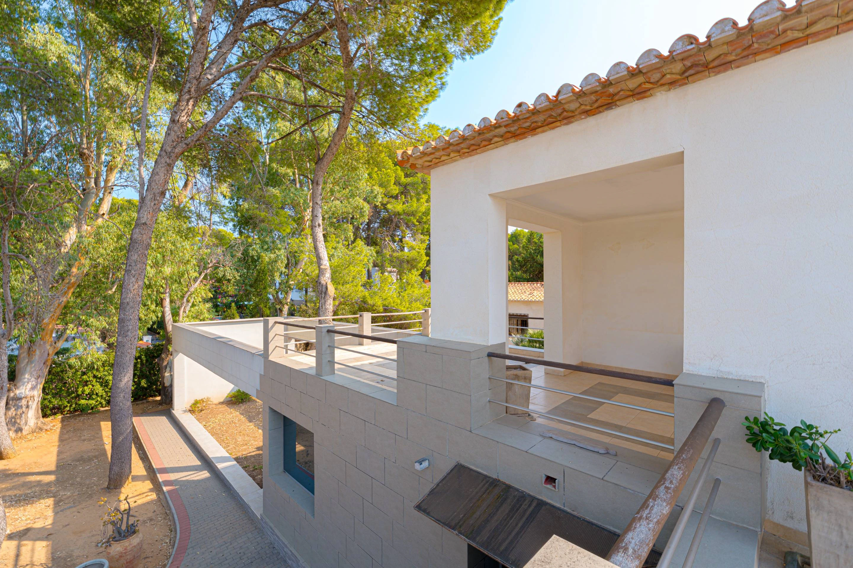 Villa for sale in Denia