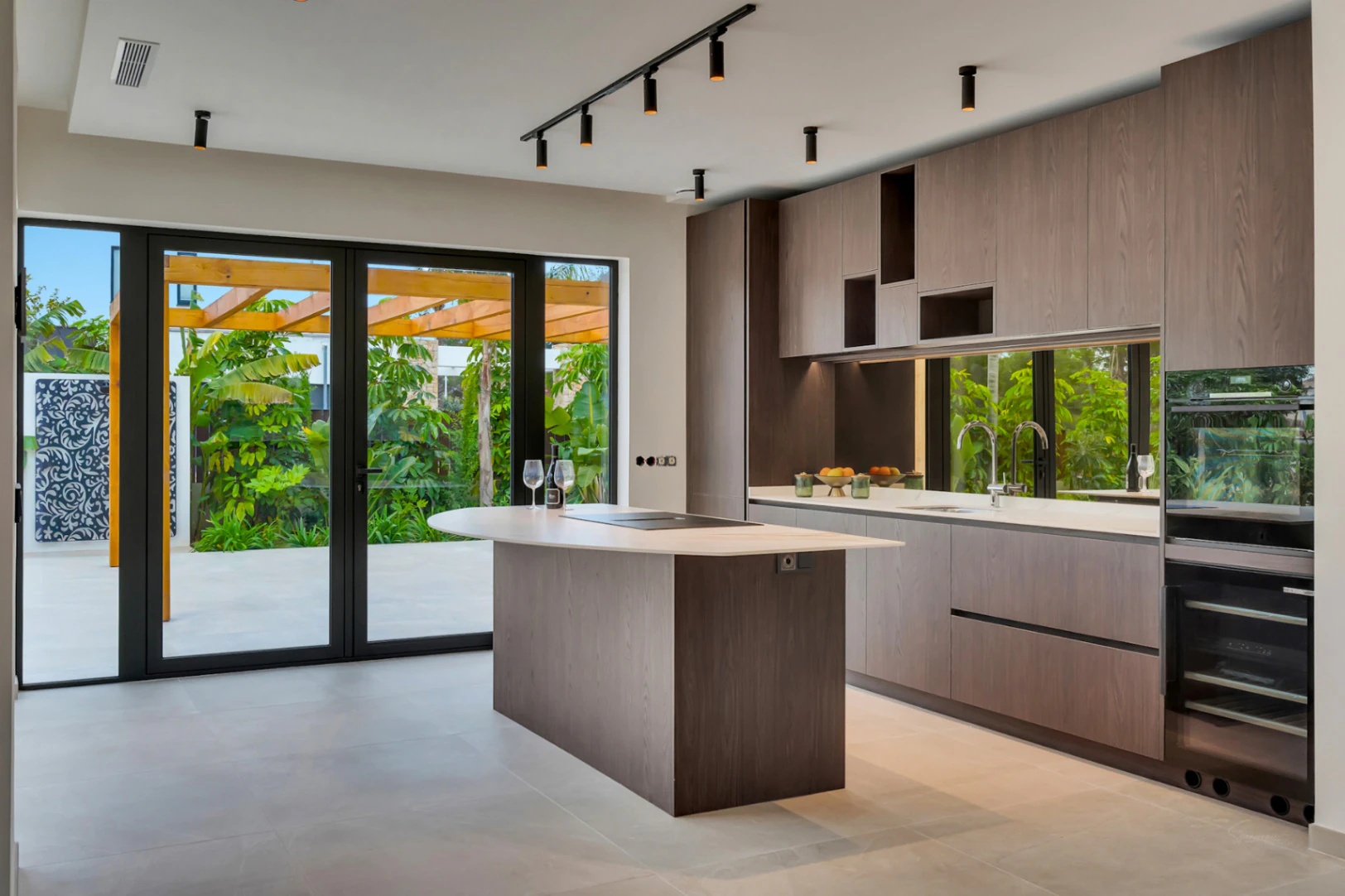Luxury new build villa located in a quiet area.