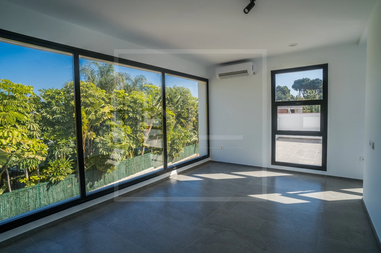 3 bedroom 2 bathroom Detached Brand New Villa For Sale in Javea