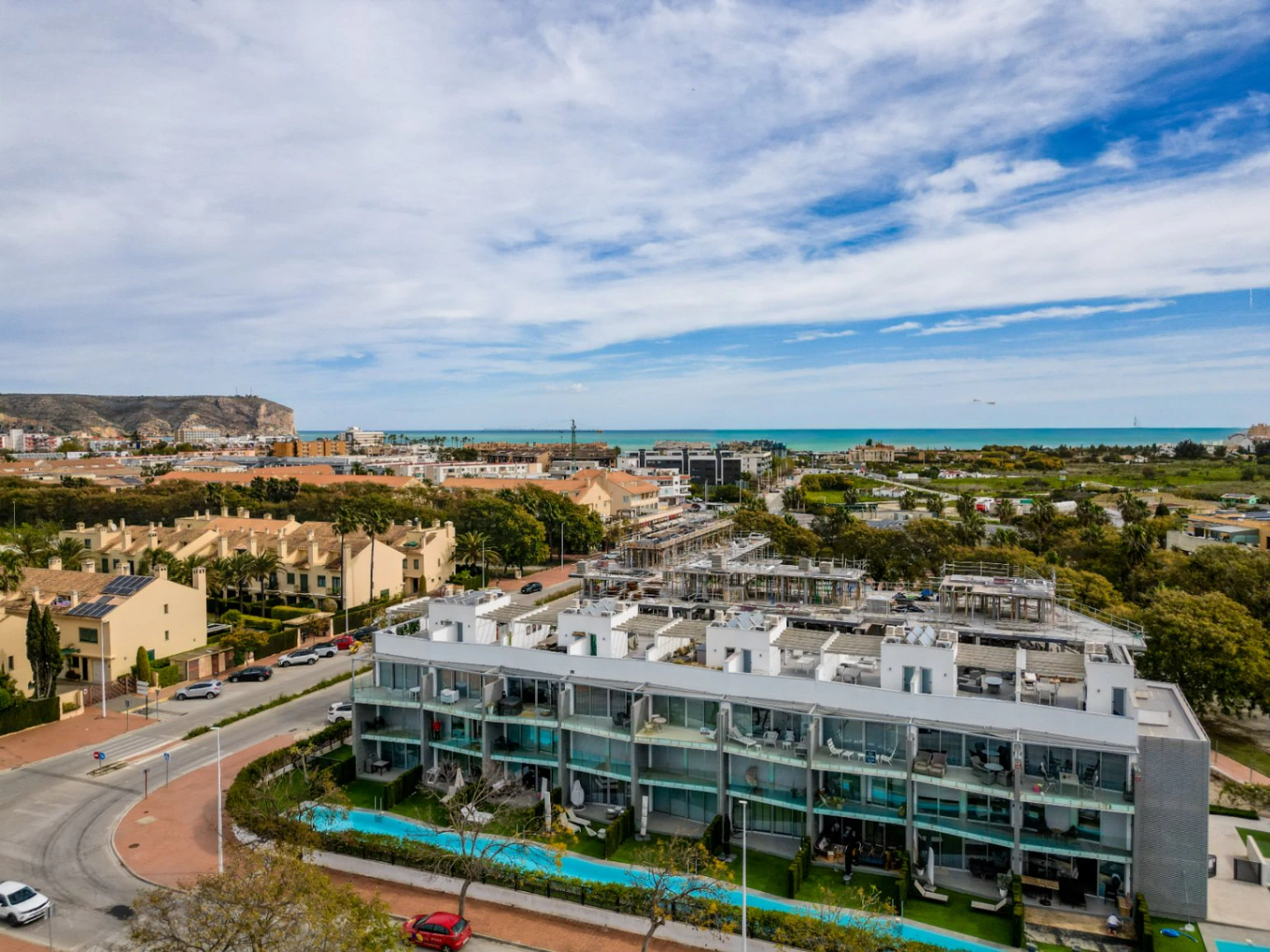 Penthouse de lujo de 3 dormitorios en venta en Jávea Arenal, a poca distancia de la playa.