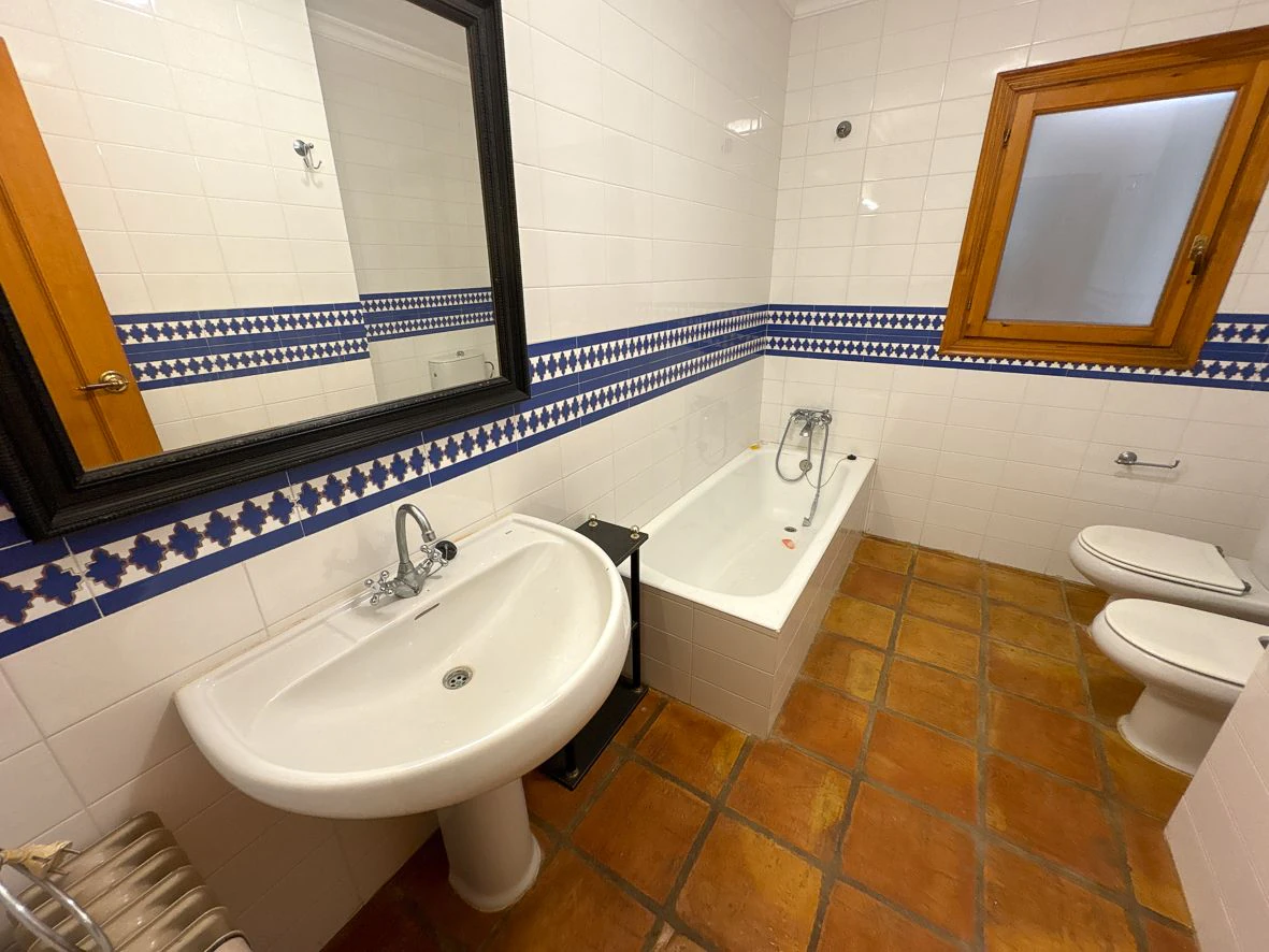 Stunning villa with sea views in Dénia.