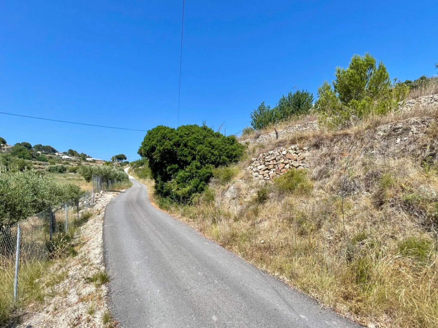 PLOT WITH PROJECT AND LICENSE IN BENISSA