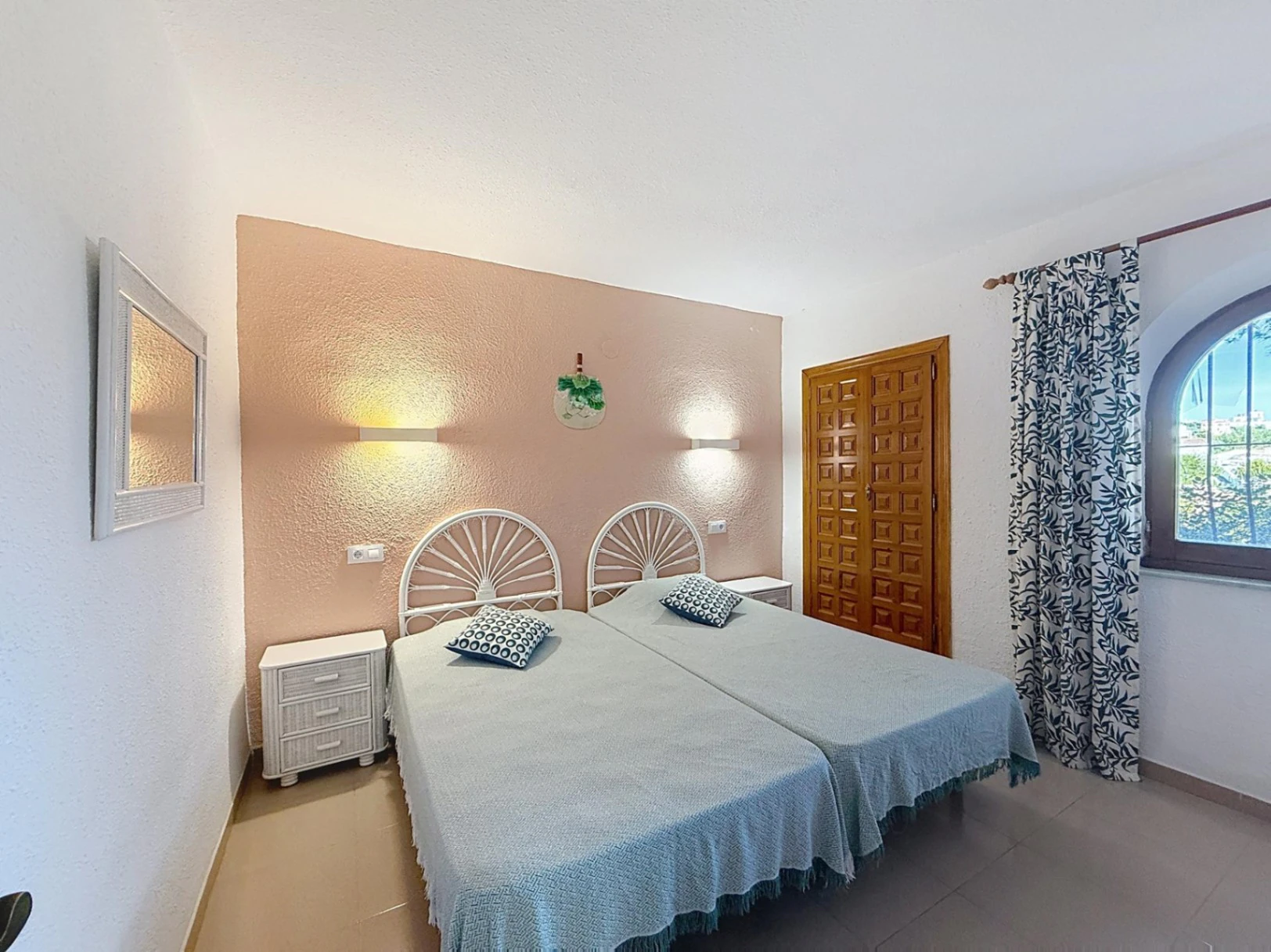 Cumbre del Sol villa with private pool and sea views