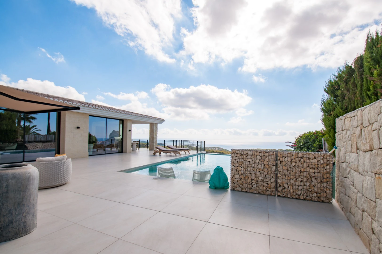 Luxury, Villa, Comfort and Spectacular Views in Benissa.