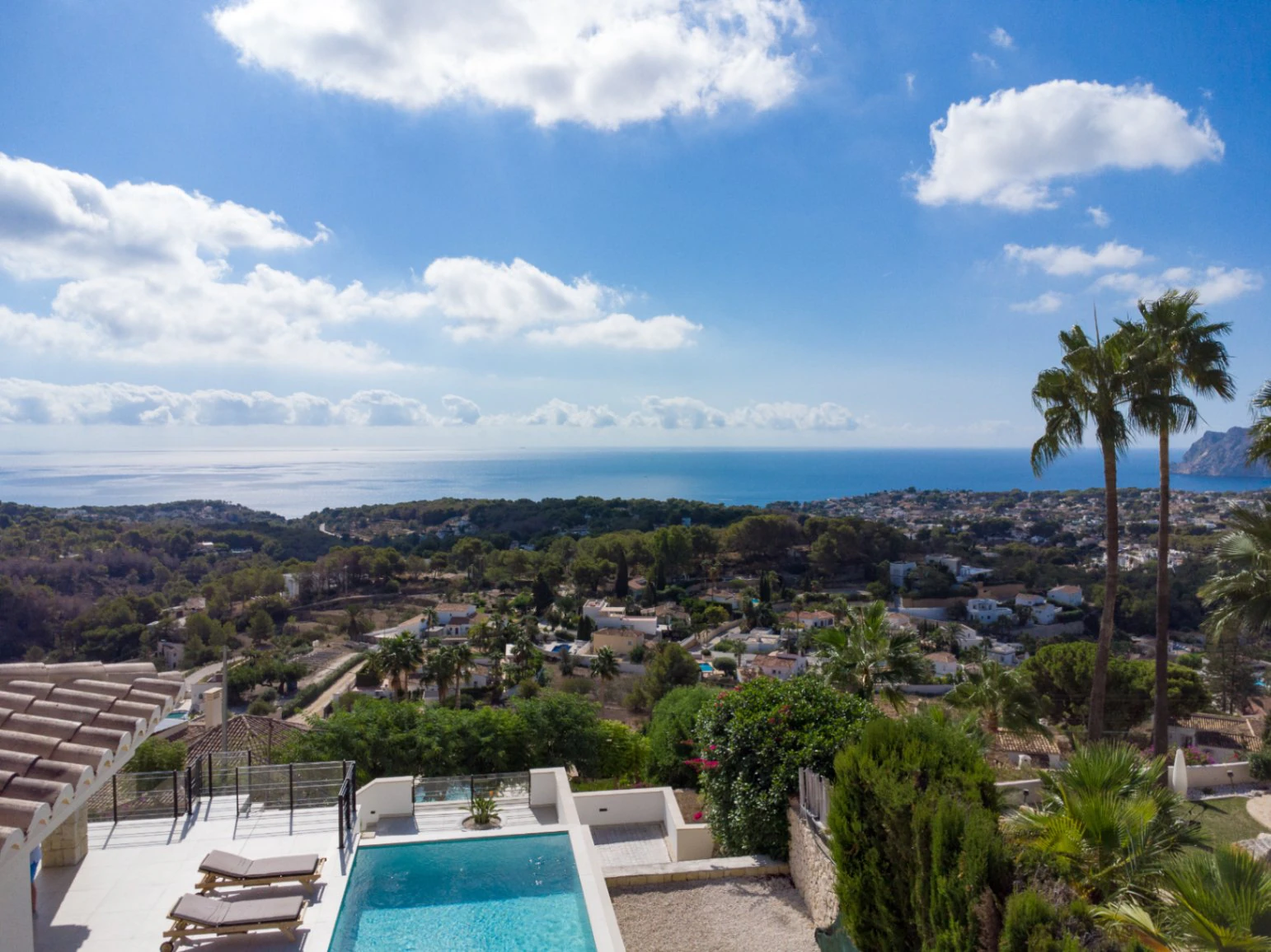 Luxury, Villa, Comfort and Spectacular Views in Benissa.