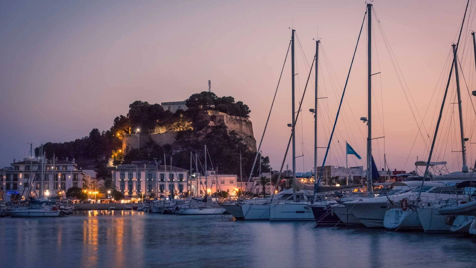 Penthouse for sale in Denia