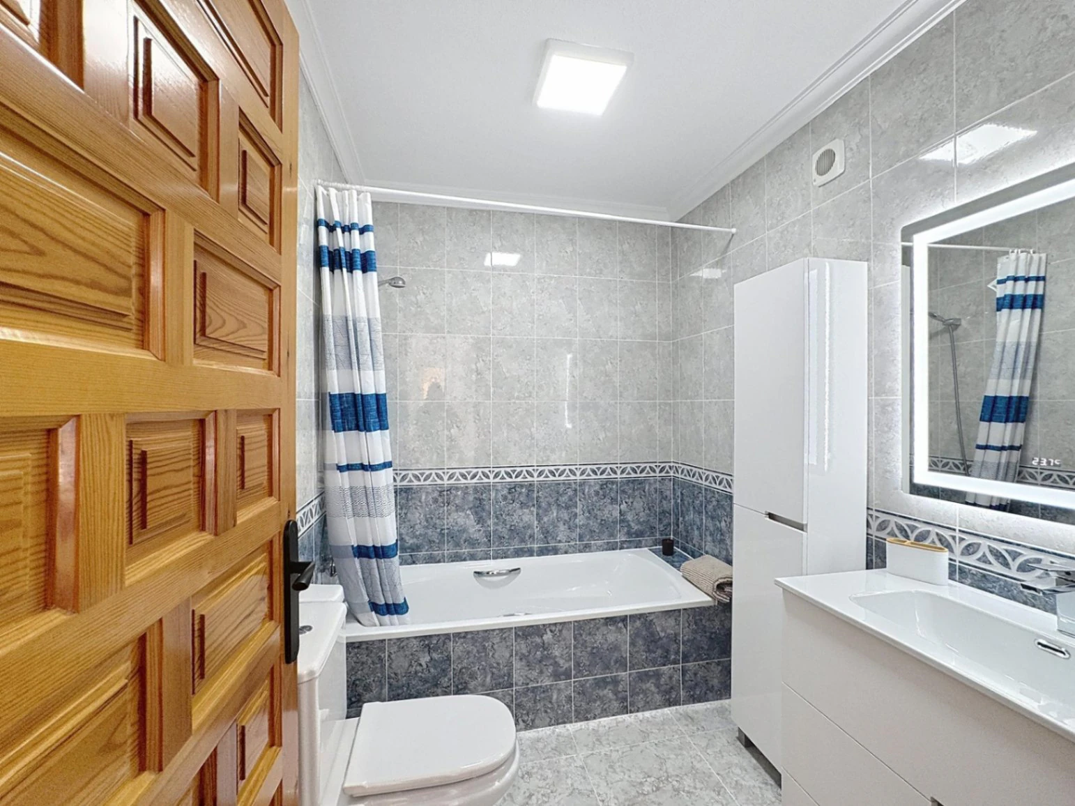 Cumbre del Sol duplex apartment with sea views