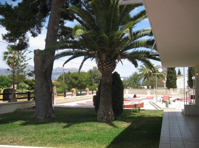 Villa zum verkauf in Albir