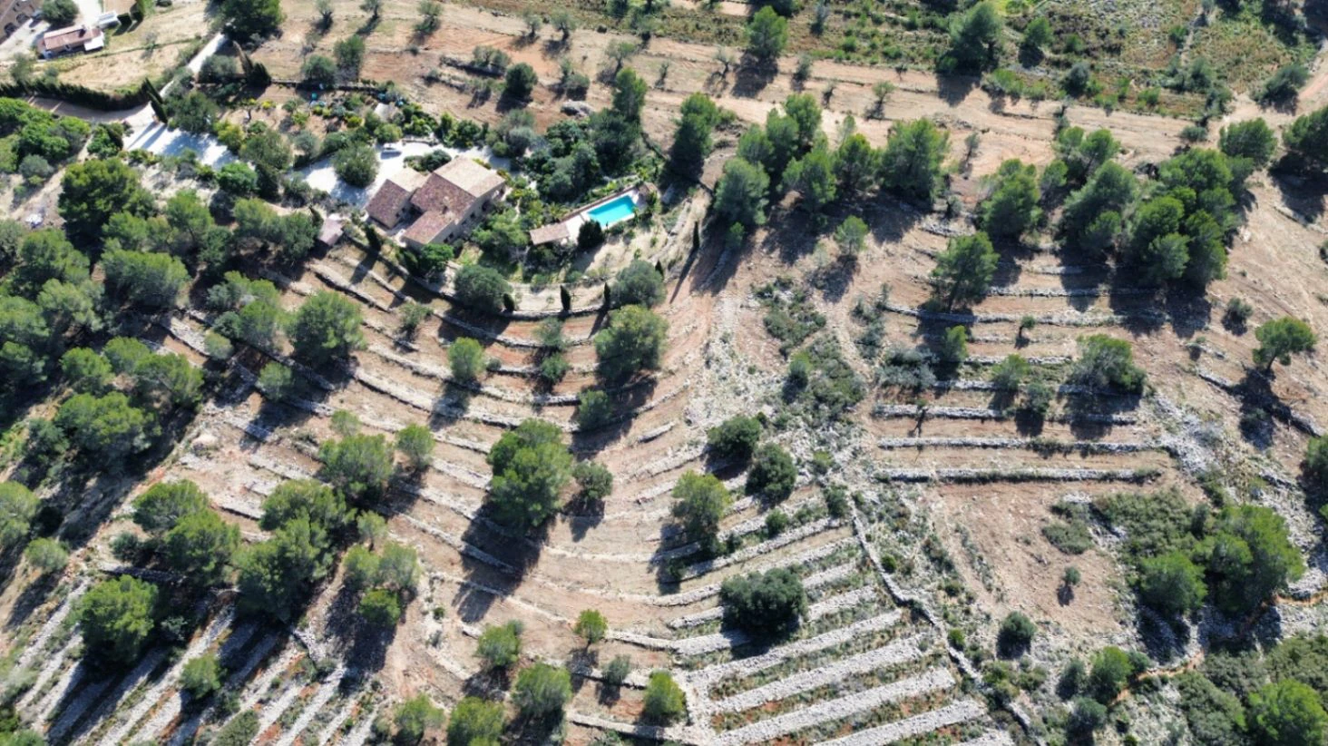 Huge land in Benissa