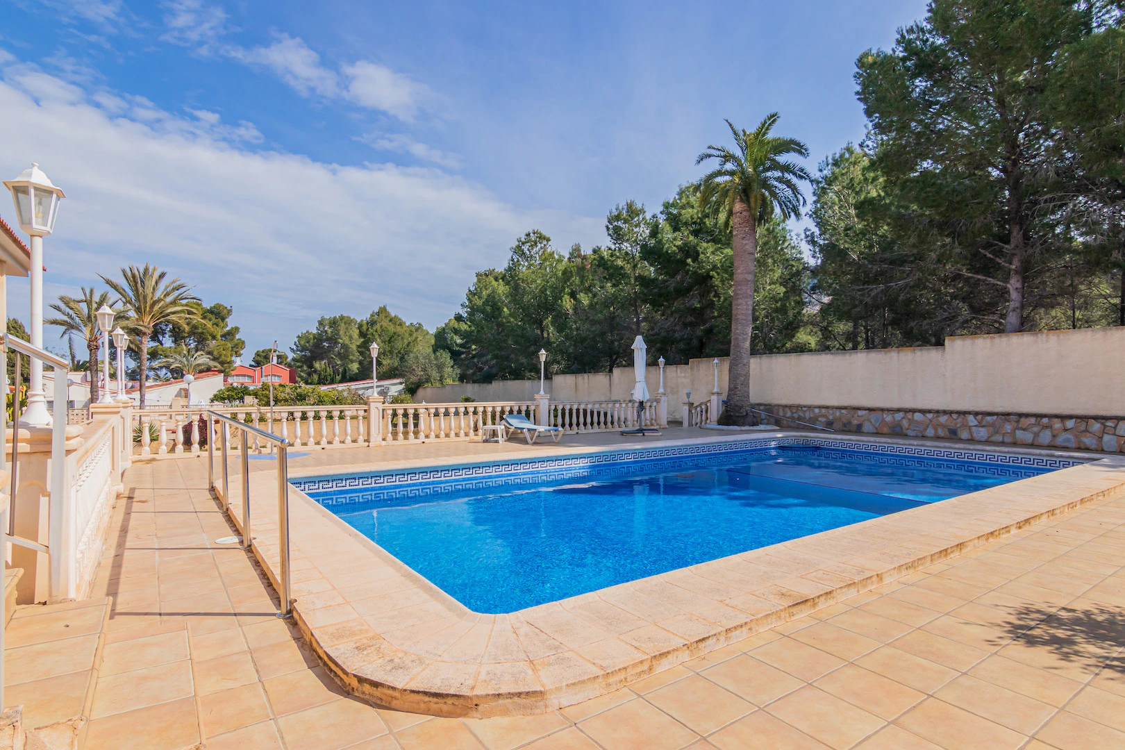 Villa zum verkauf in Albir
