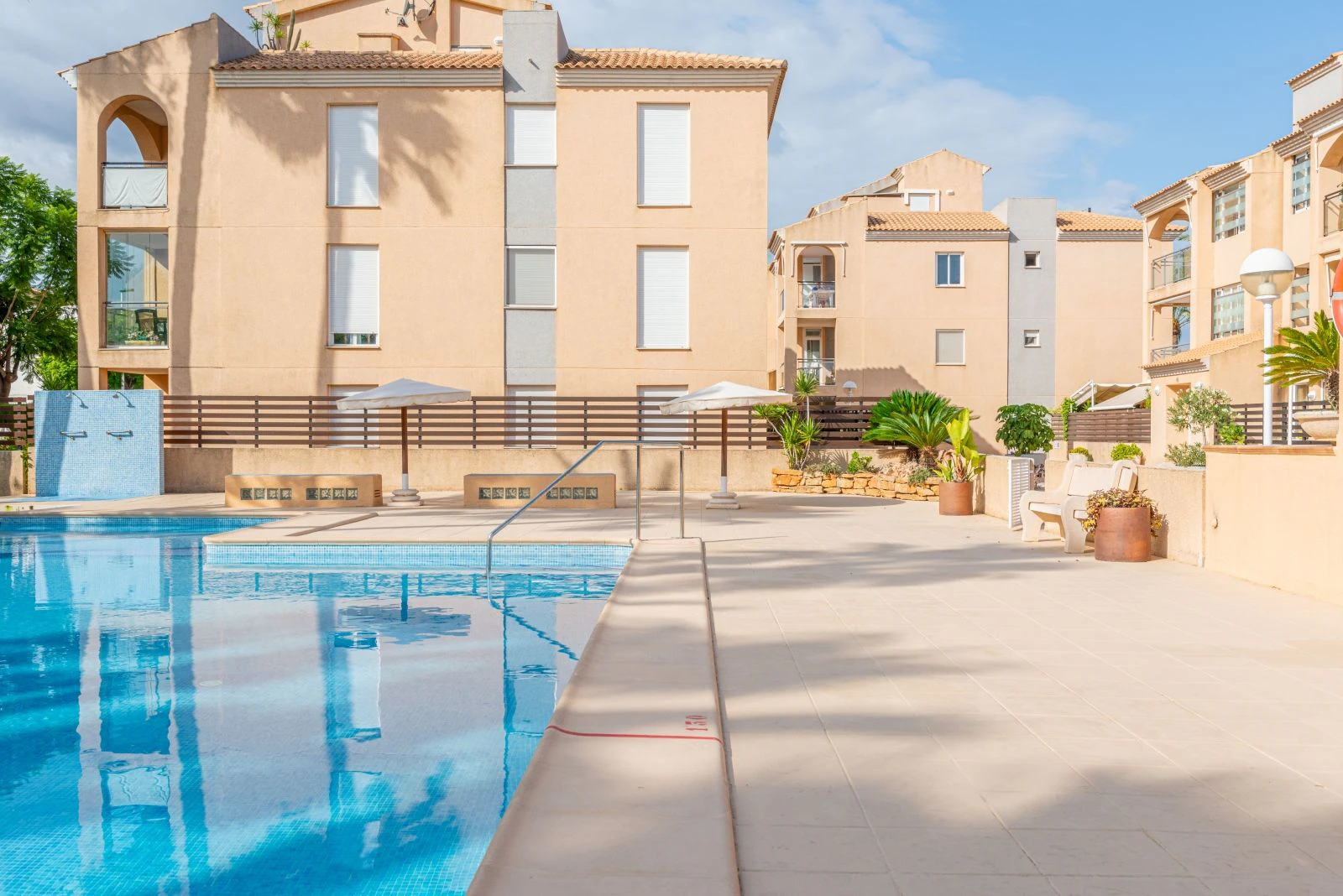 Exclusive penthouse with a large private terrace near the beach and amenities in Jávea.