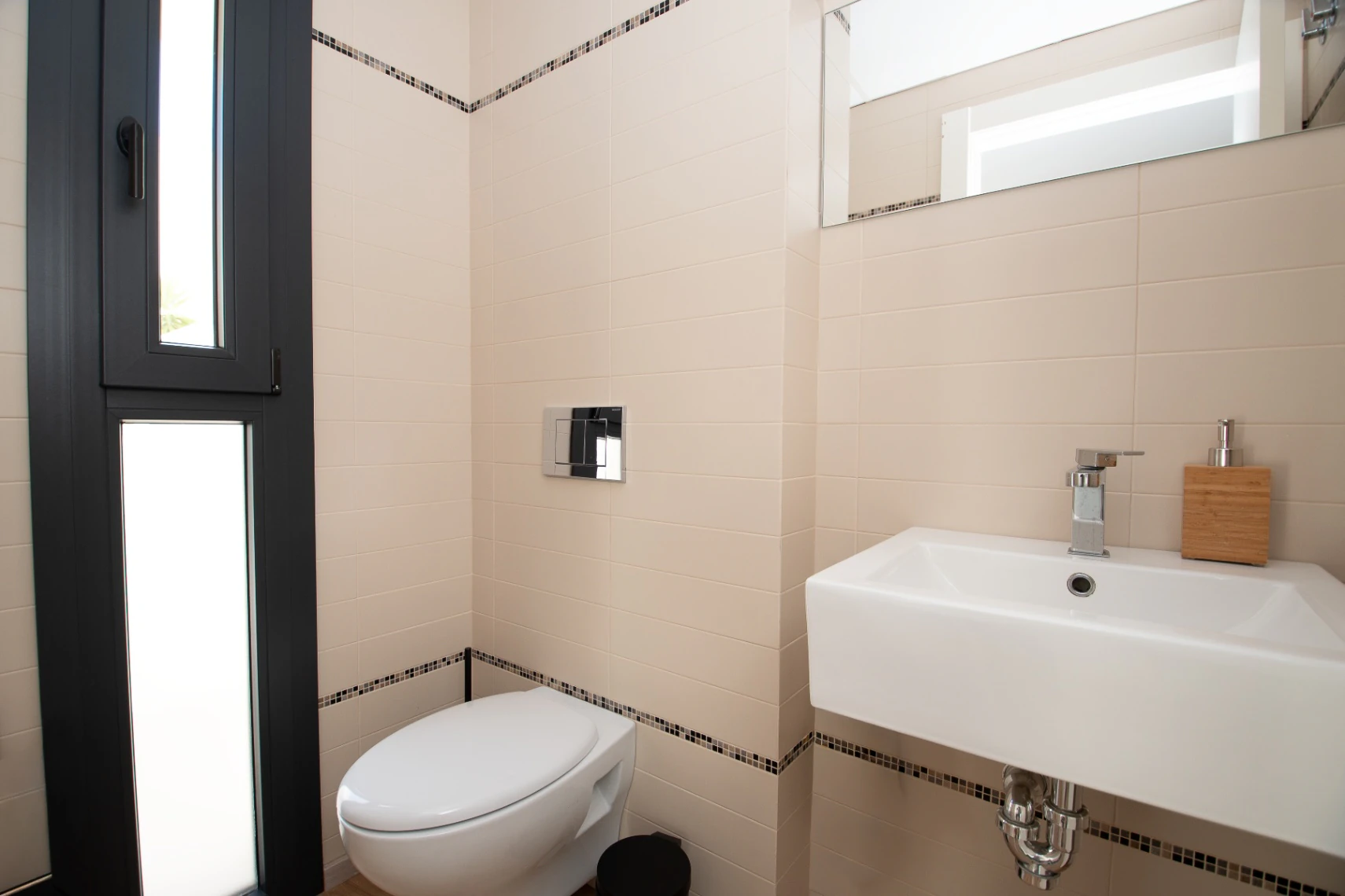 Modernes Haus in Albir – 3 Schlafzimmer, eigenes Grundstück und fußläufig zur Stadt