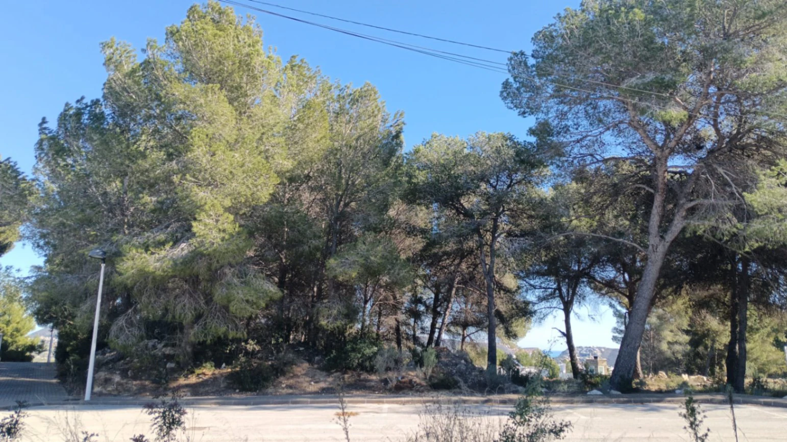 Parcela urbana en venta en Benimeit, Moraira – Ideal para construir una villa independiente