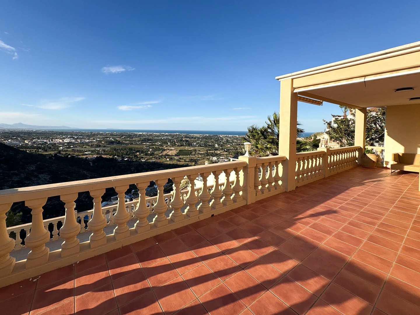 Luxury Villa in Marquesa VI: The Balcony of the Mediterranean