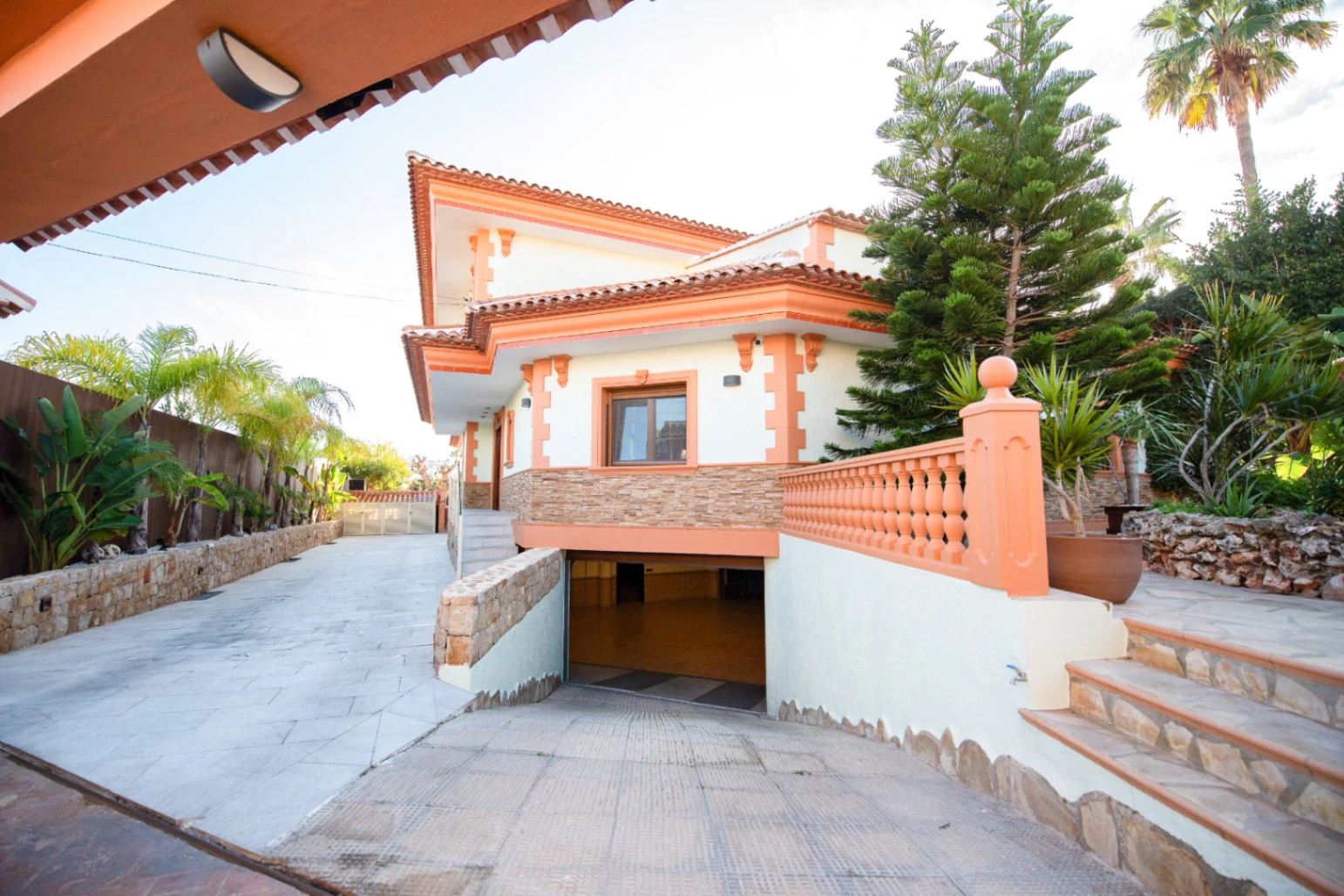 Villa de luxe à Calpe : une maison de rêve avec des équipements exceptionnels