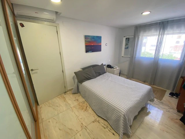 Prachtig herenhuis met uitzicht op zee te koop in de haven van Javea