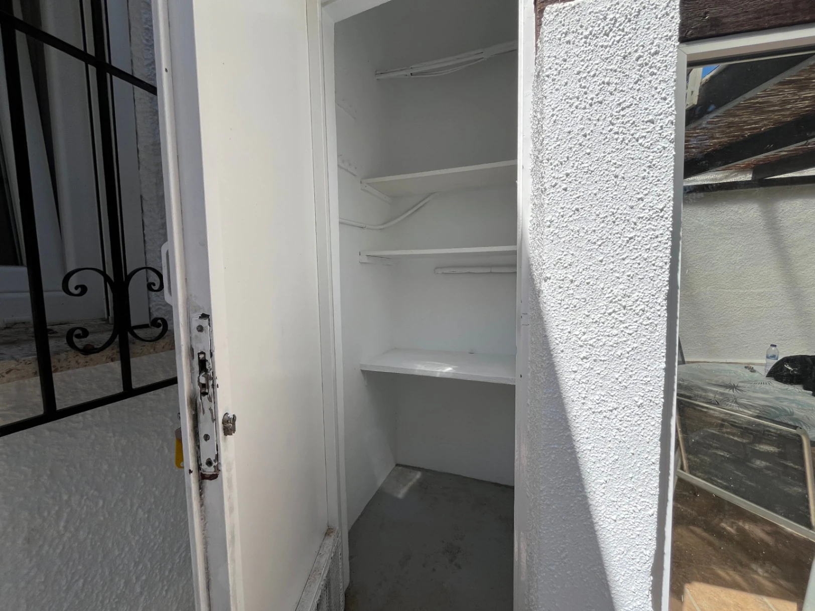 Chalet zu verkaufen mit 3 Schlafzimmern in Els Poblets, Alicante