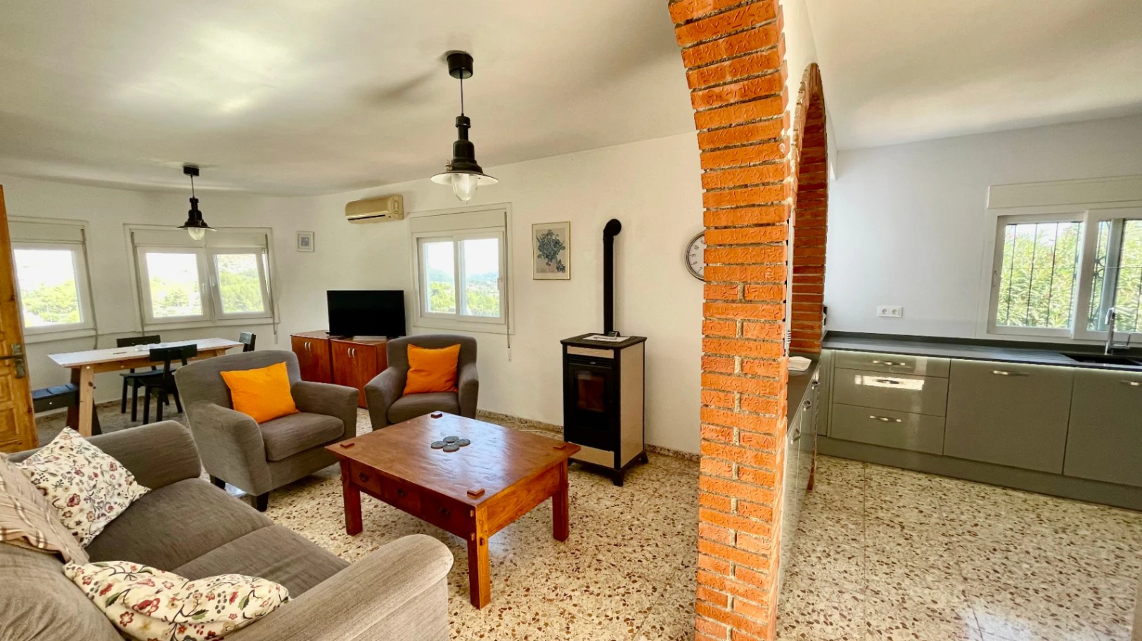 Villa for sale in Benigembla: Peaceful, rural, completely private