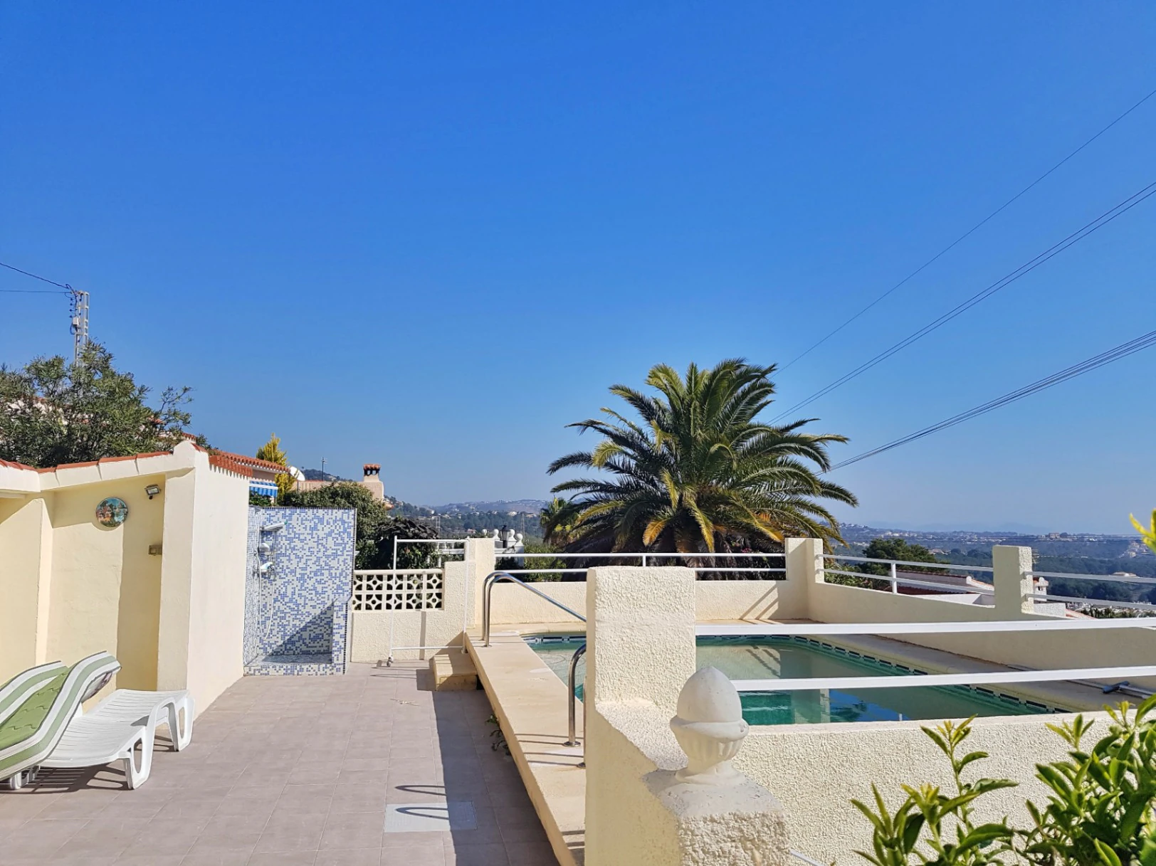 Villa individuelle sur grand terrain à vendre à Calpe