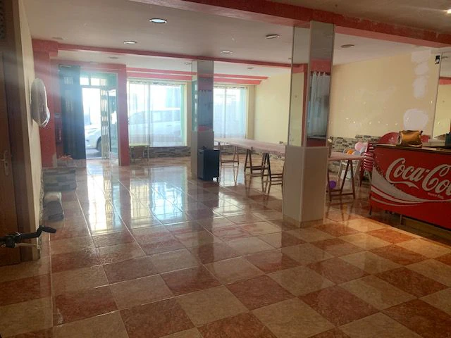 For Sale. Commercial premises in Ondara