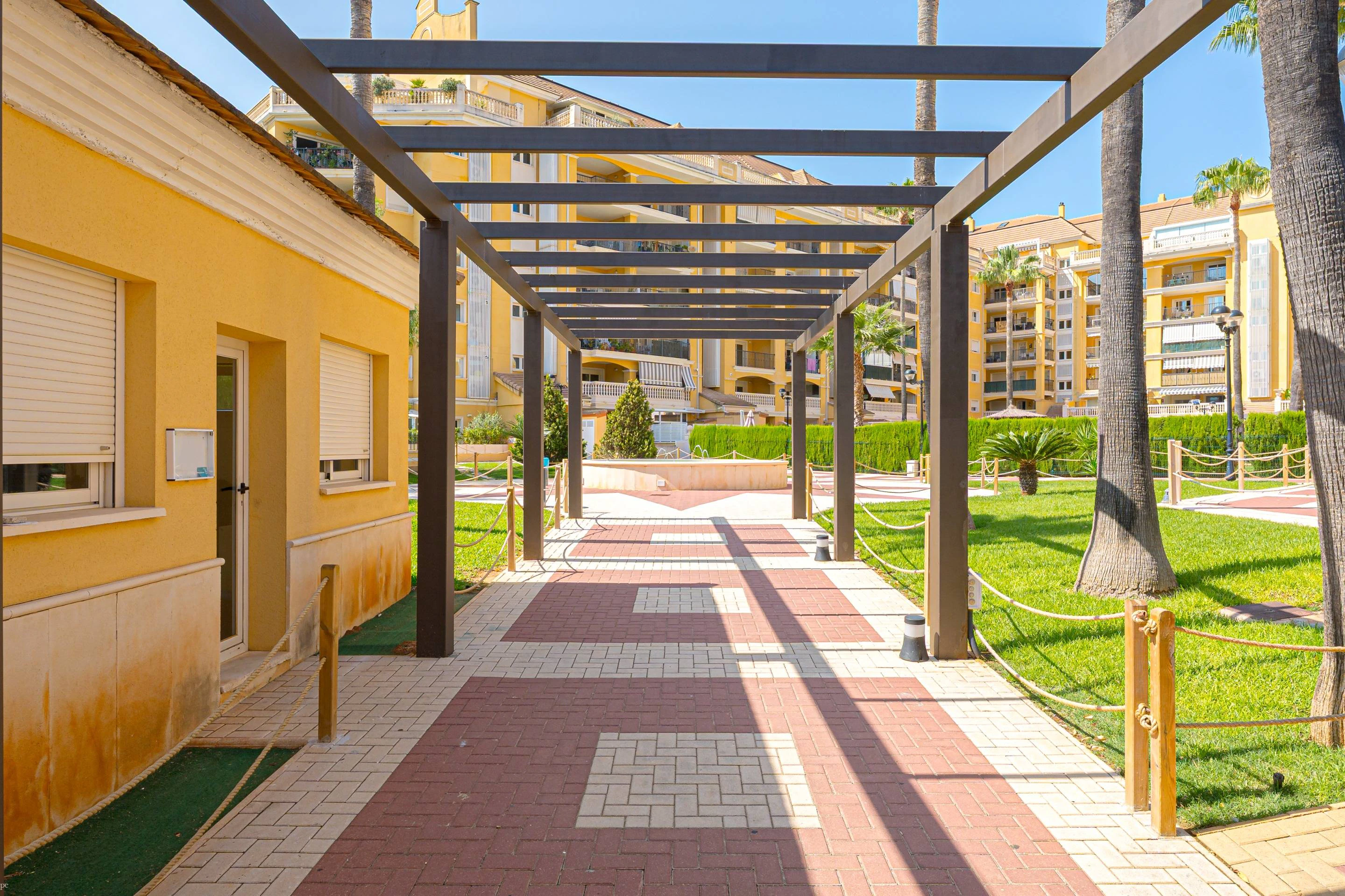 Penthouse for sale in Denia