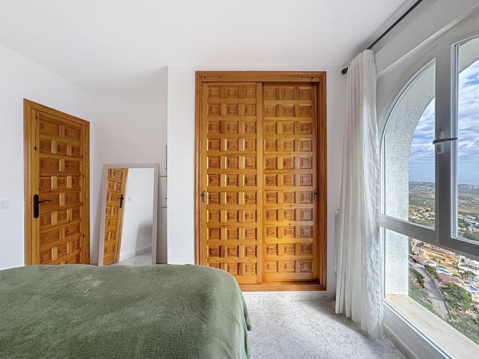 Cumbre del Sol duplex apartment with sea views
