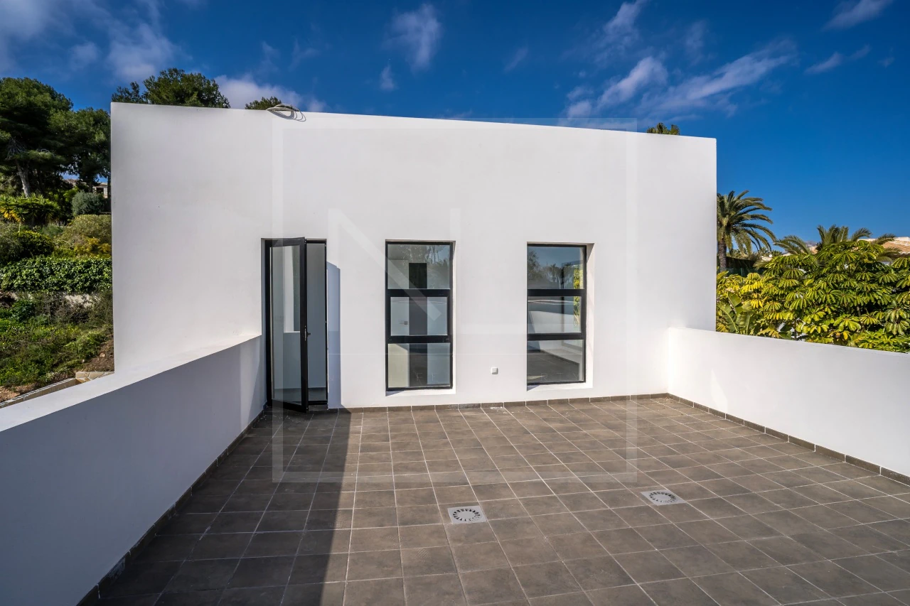 3 bedroom 2 bathroom Detached Brand New Villa For Sale in Javea