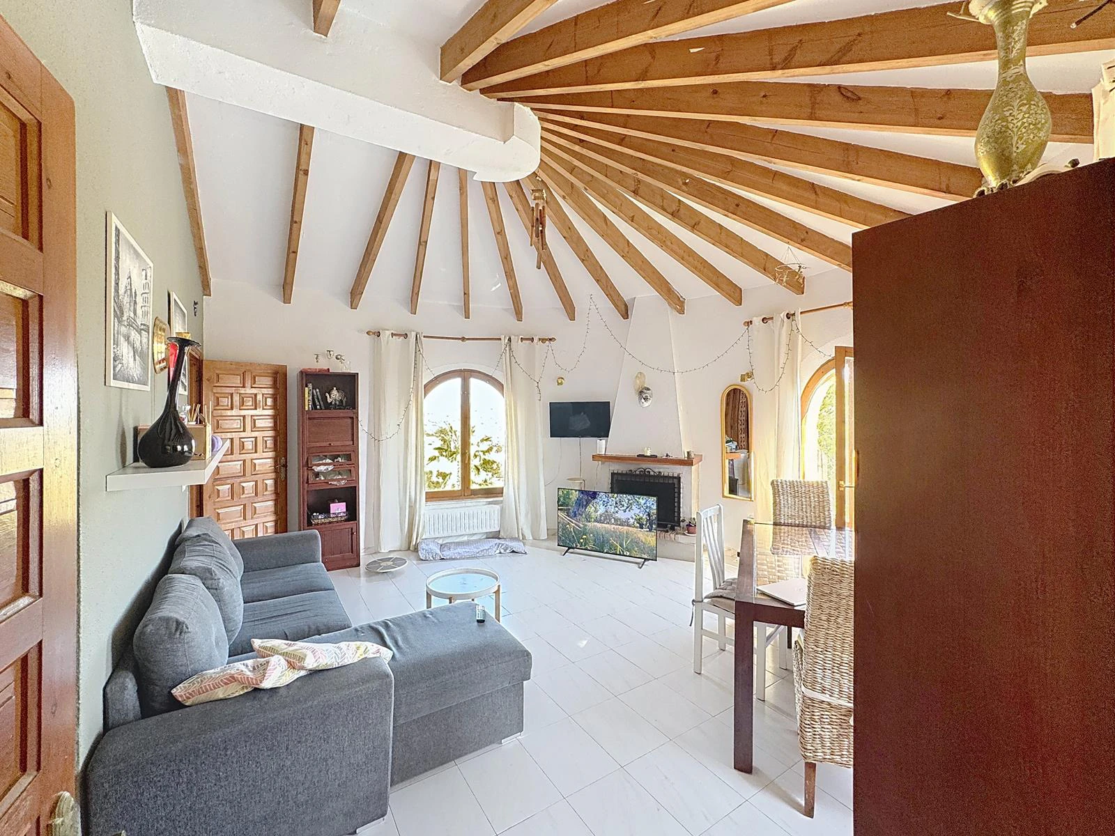 Cumbre del Sol villa with private pool and sea views