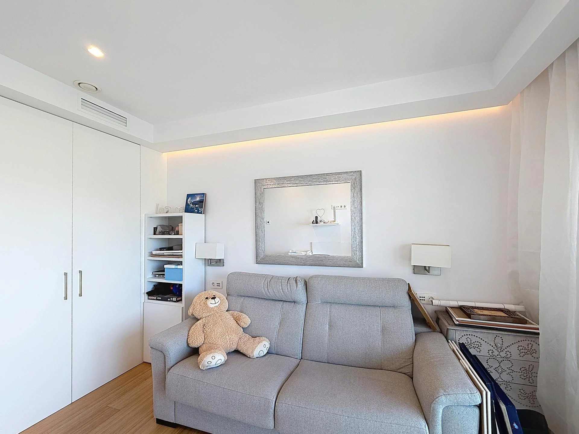 Cumbre del Sol moderne luxe appartement metSpectaculaire panoramisch uitzicht op de zee en de kliffen