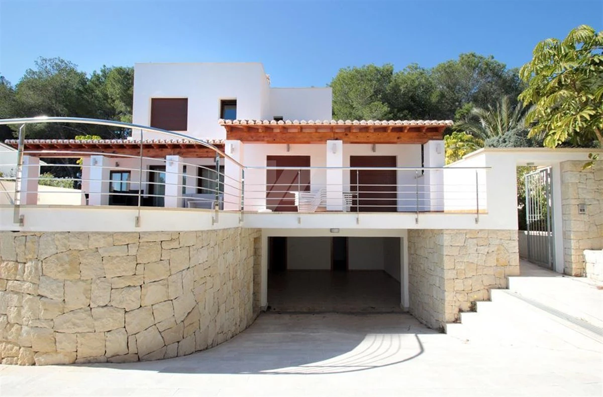 Villa's te koop in Moraira, Costa Blanca.
