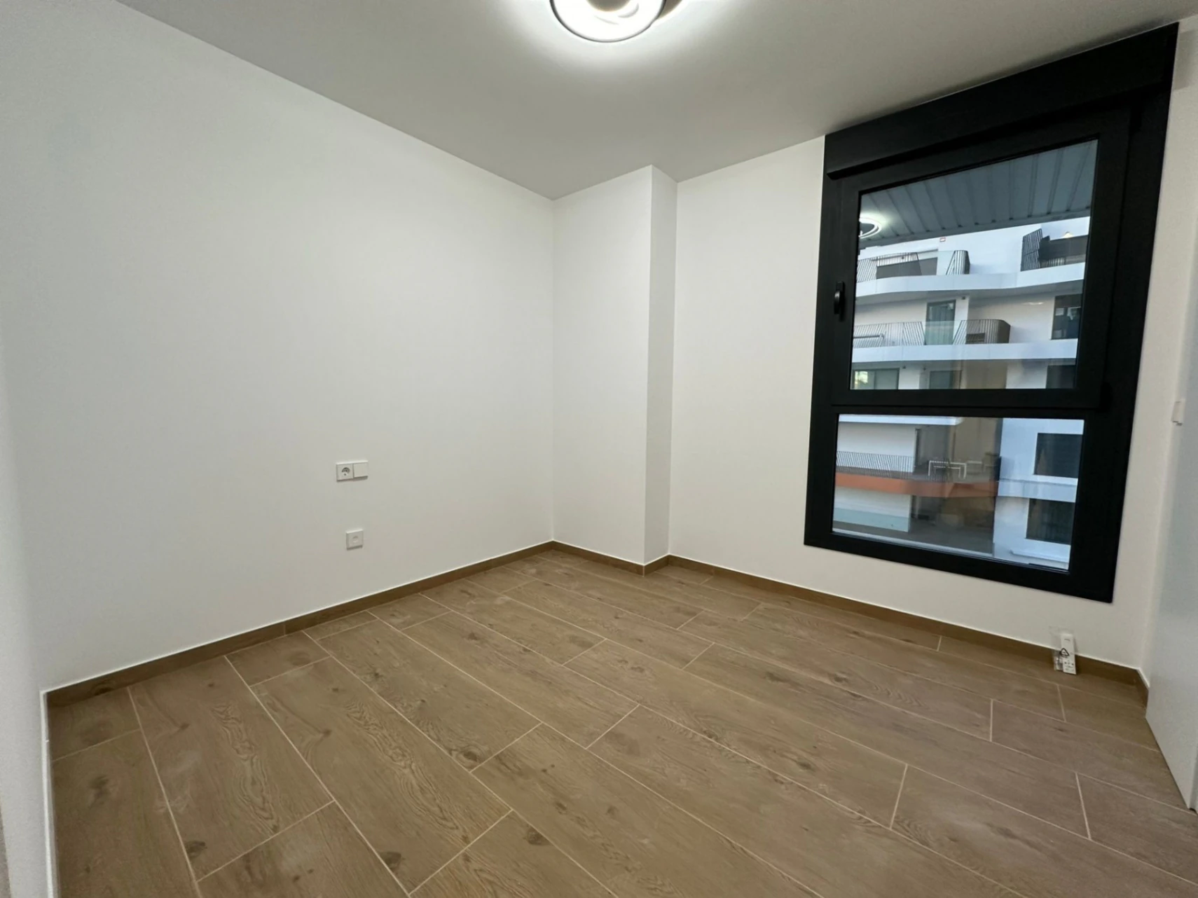 Seafront Apartment for Sale in Villajoyosa