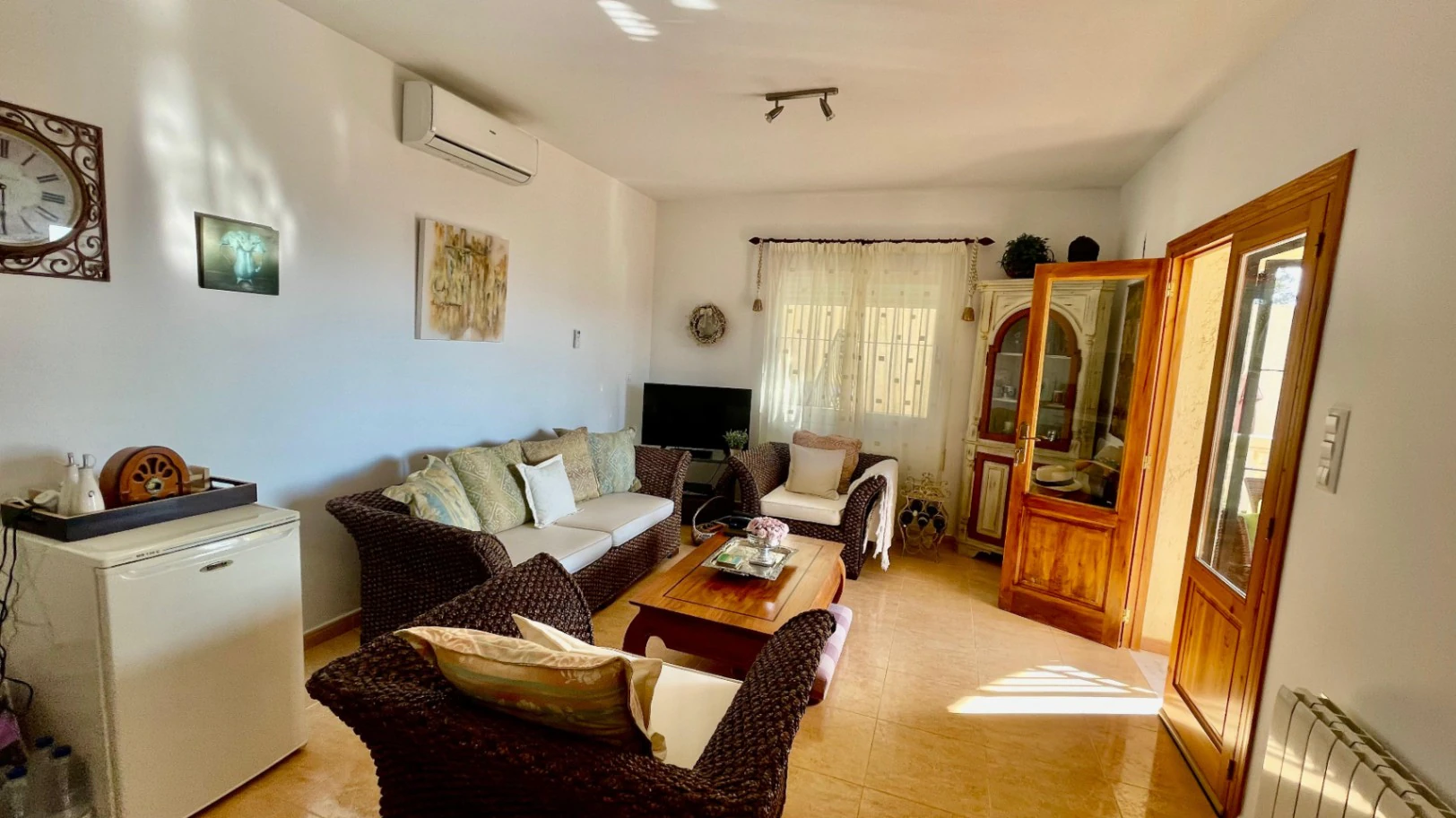 Villa à vendre à Jalon : vue spectaculaire sur la vallée, exposition sud