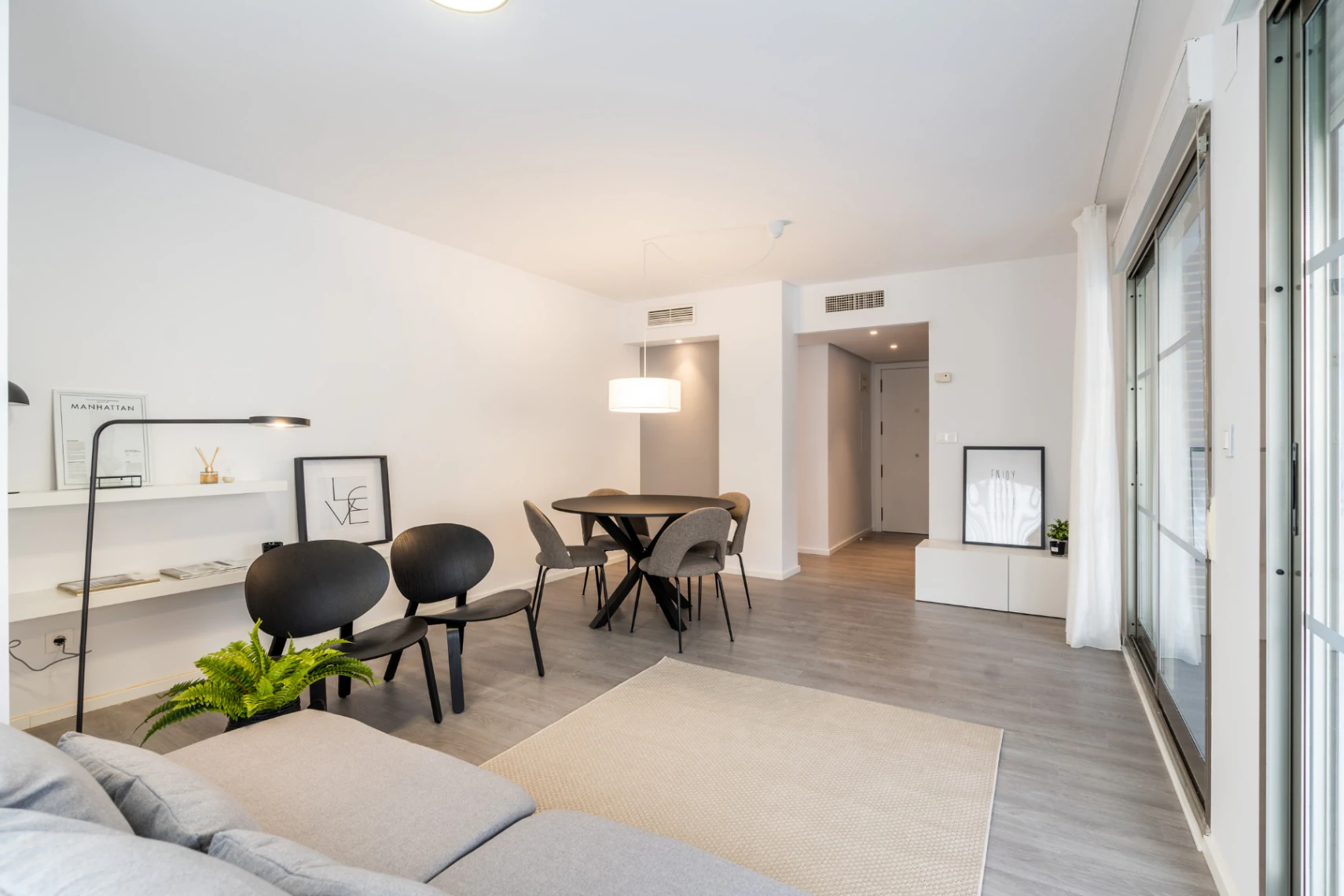 Duplex penthouse with sea views for sale in Calpe