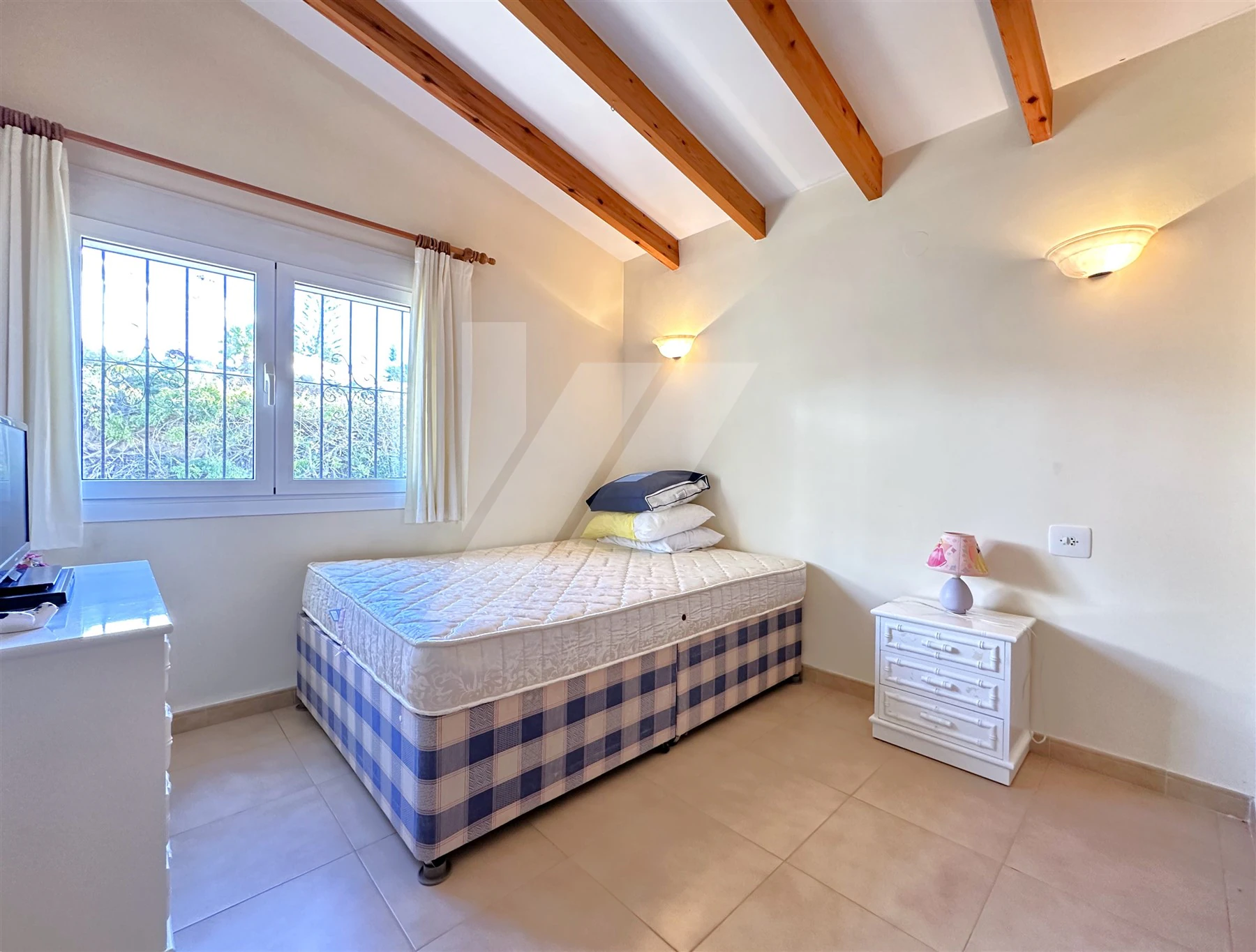 Villa for sale in Benissa, walking distance to Baladrar beach.