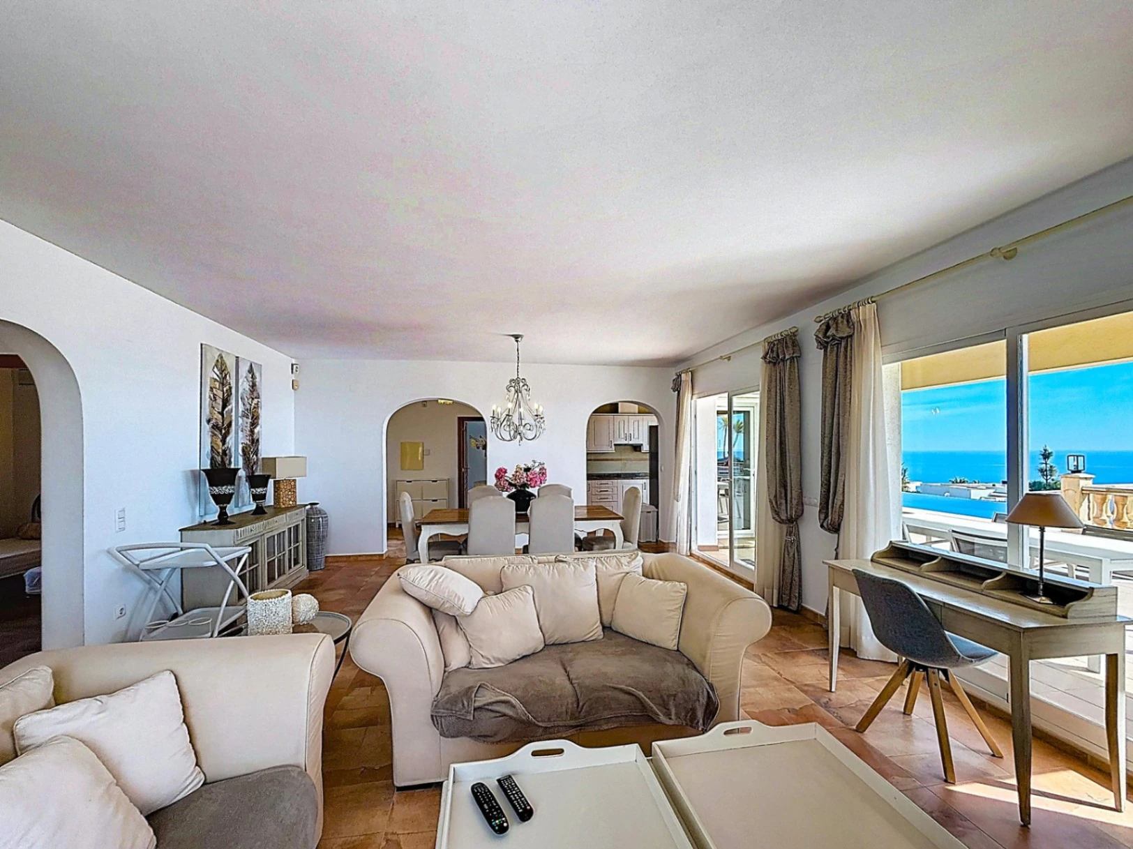 Cumbre del Sol, Villa with sea views