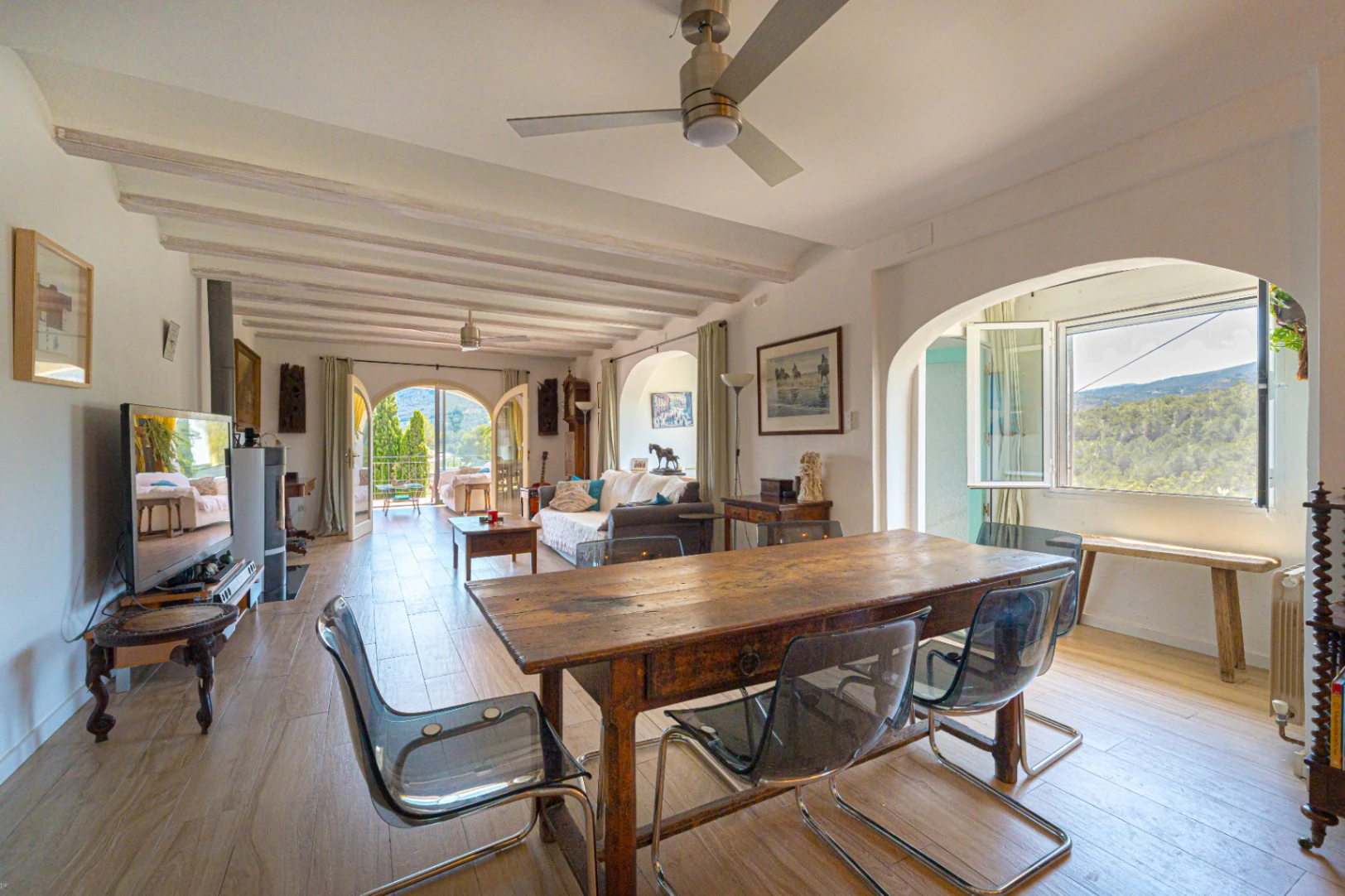 Villa for sale in Benissa: Stables and land