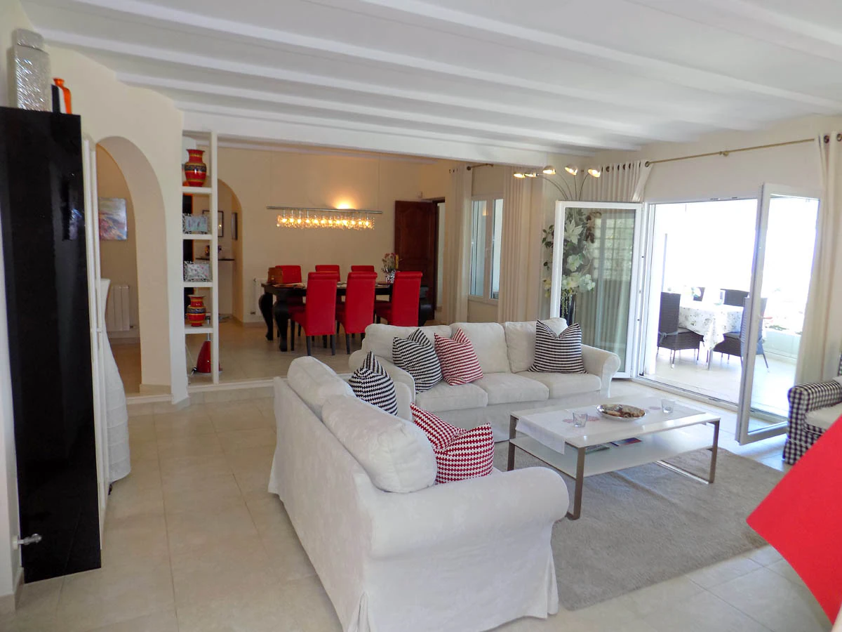 Villa te koop in Moraira met uitzicht op zee