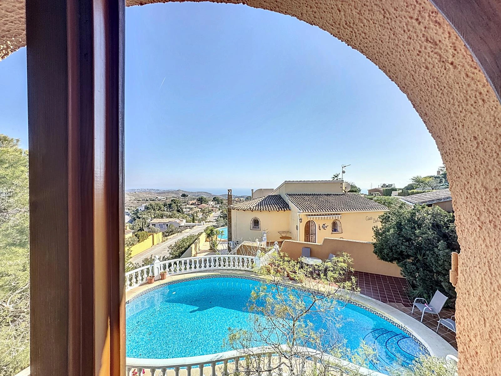 Cumbre del Sol villa with private pool and sea views